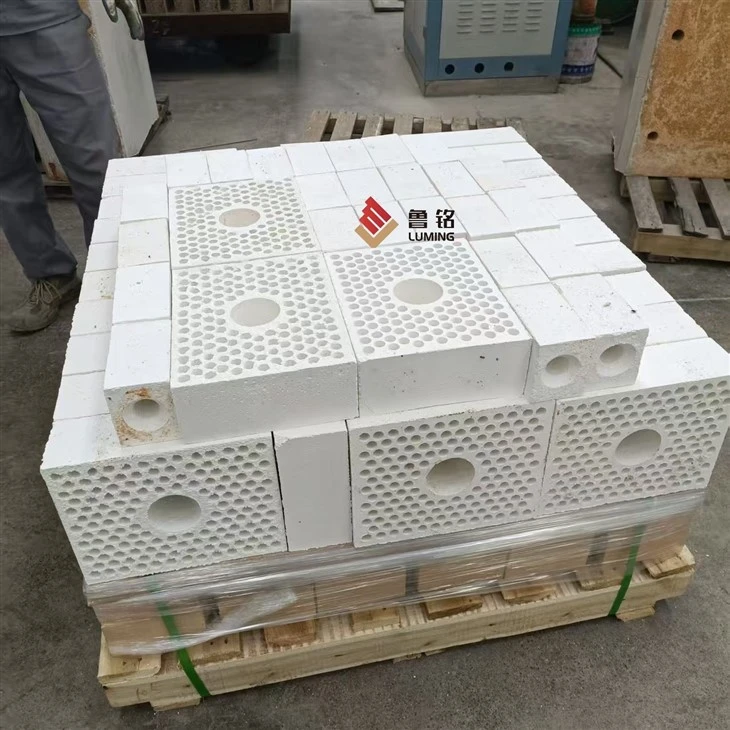 Fire Baffle Brick For Industrial Kilns And Furnaces factory