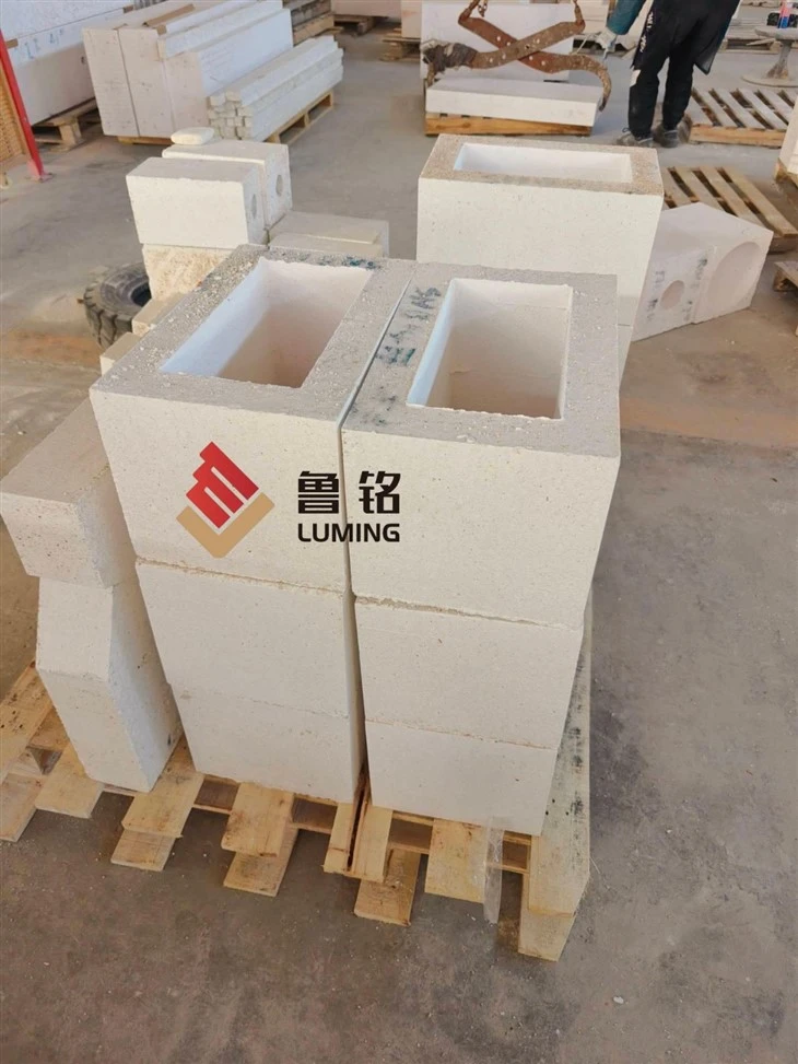 Zirconia Corundum Skid Rail Brick For Steel Reheating Furnaces suppliers